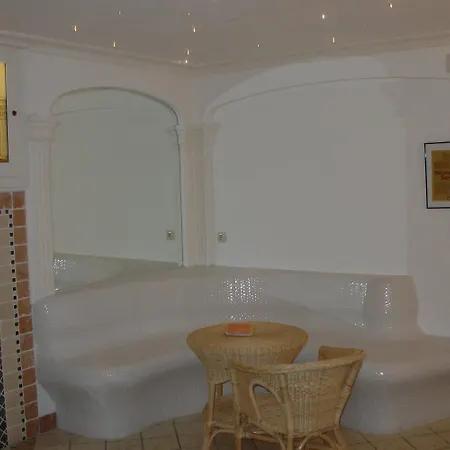 松比希尔膳食公寓酒店 招待所